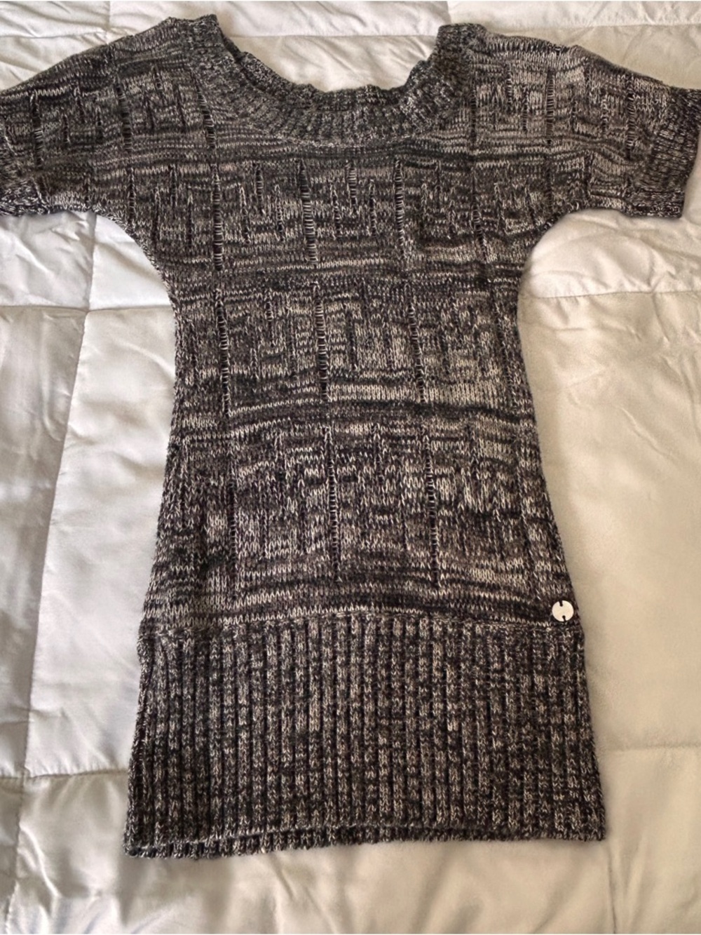 Guess Y2K Marled Gray Short-Sleeve sweater Women’s X-Small XS *Flaw